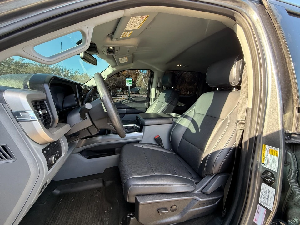 2023 Ford Super Duty 5th Gen - Image 15 of 21