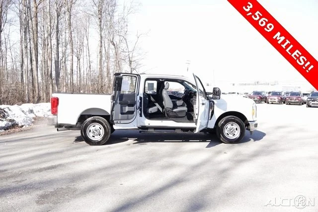 2023 Ford Super Duty 5th Gen - Image 15 of 21