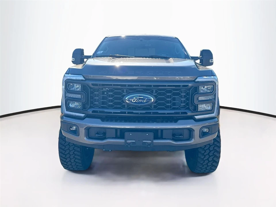 2023 Ford Super Duty 5th Gen - Image 2 of 14