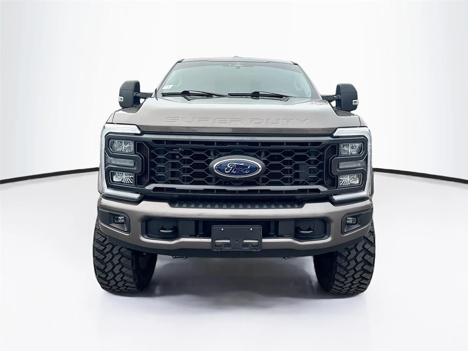 2023 Ford Super Duty 5th Gen - Image 2 of 21