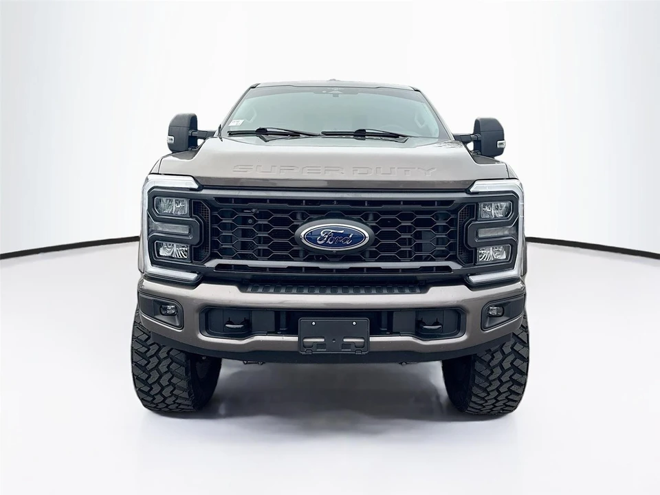 2023 Ford Super Duty 5th Gen - Image 2 of 21