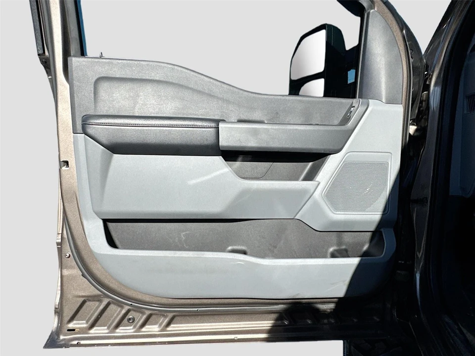 2023 Ford Super Duty 5th Gen - Image 6 of 14