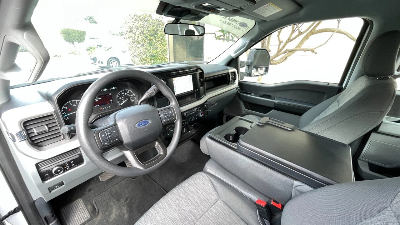 2023 Ford Super Duty 5th Gen - Image 10 of 21