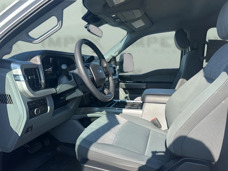 2023 Ford Super Duty 5th Gen - Image 9 of 12
