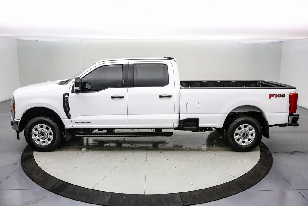 2023 Ford Super Duty 5th Gen - Image 9 of 21
