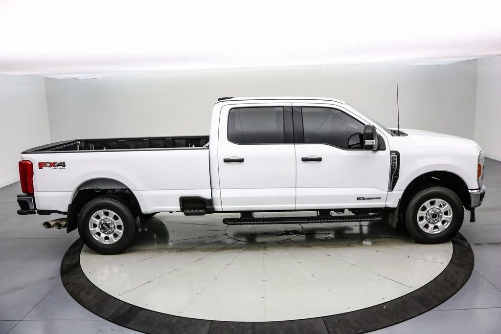 2023 Ford Super Duty 5th Gen - Image 4 of 21