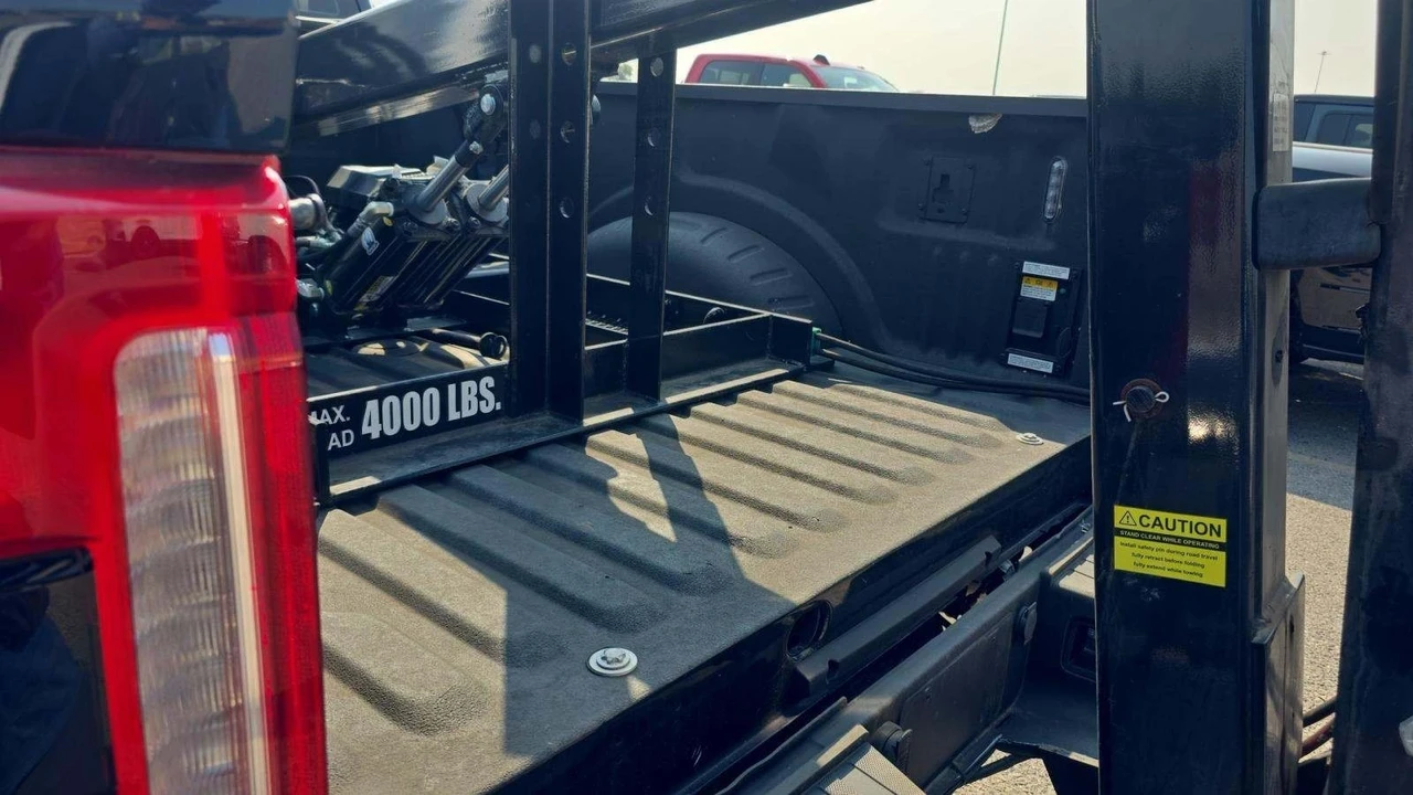 2023 Ford Super Duty 5th Gen - Image 5 of 21