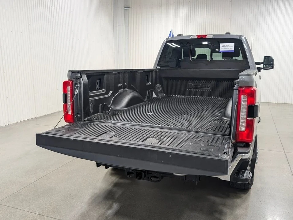 2023 Ford Super Duty 5th Gen - Image 7 of 10