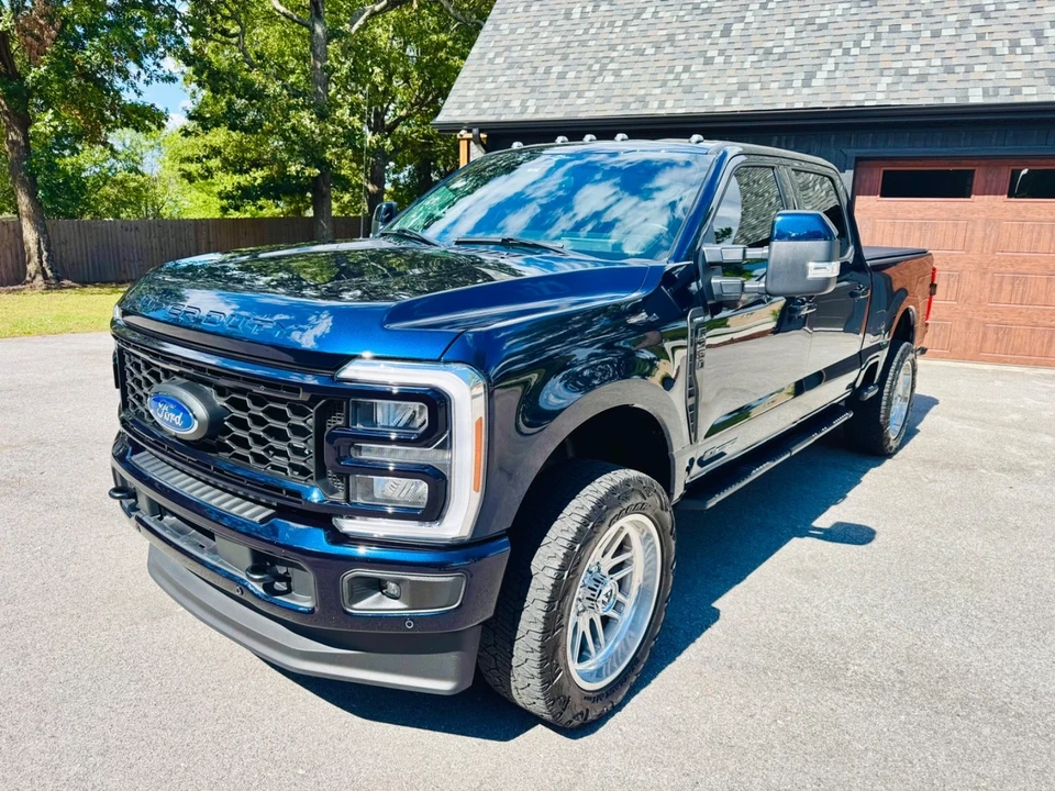 2023 Ford Super Duty 5th Gen - Image 2 of 21