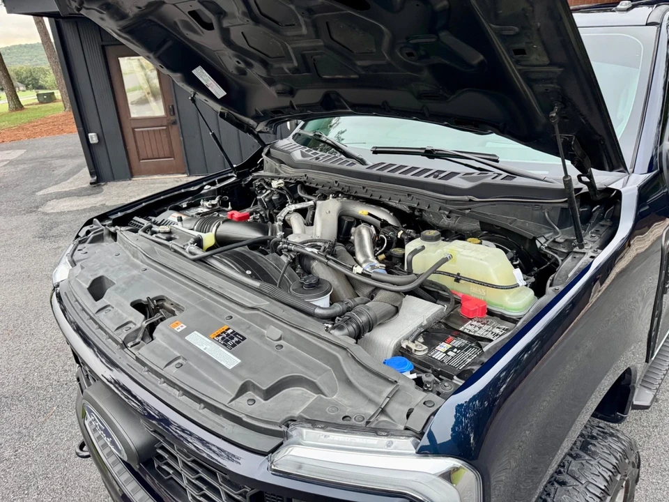 2023 Ford Super Duty 5th Gen - Image 18 of 21