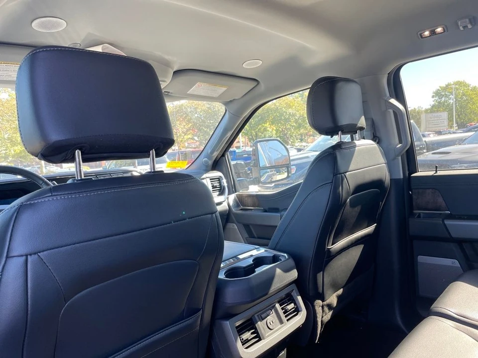 2023 Ford Super Duty 5th Gen - Image 11 of 12
