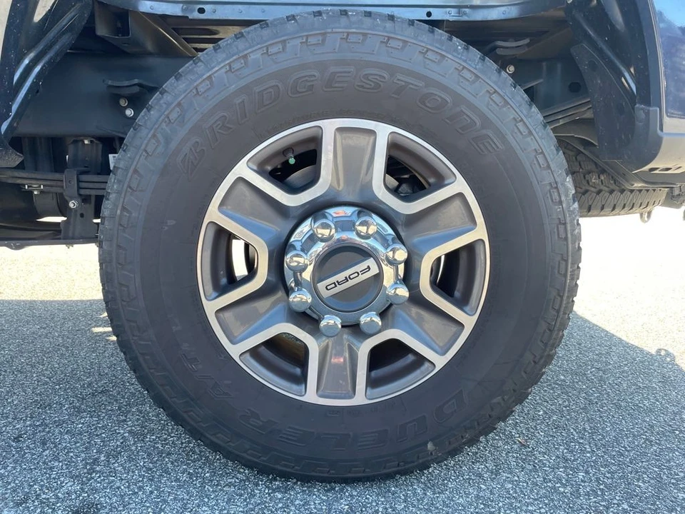 2023 Ford Super Duty 5th Gen - Image 9 of 12