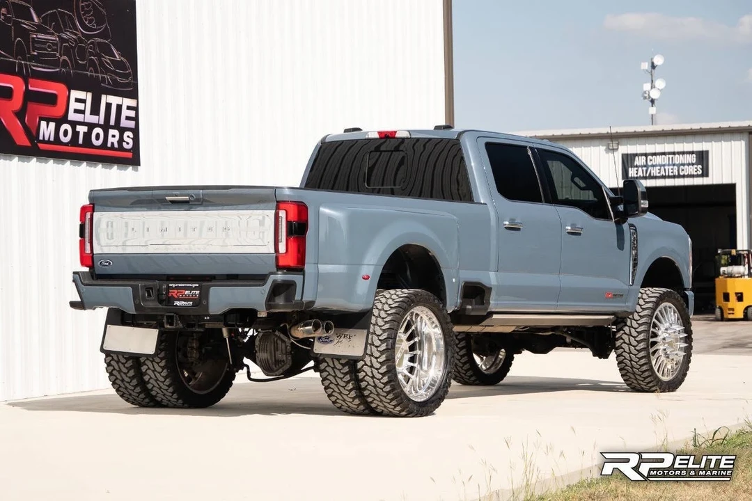2023 Ford Super Duty 5th Gen - Image 9 of 21