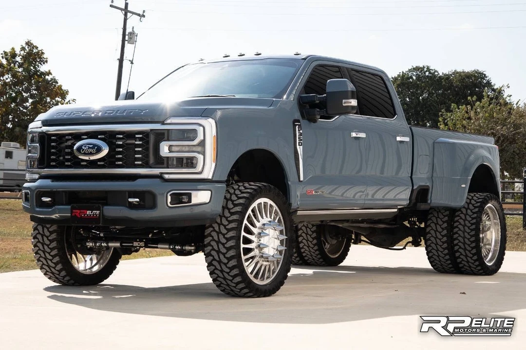 2023 Ford Super Duty 5th Gen - Image 5 of 21