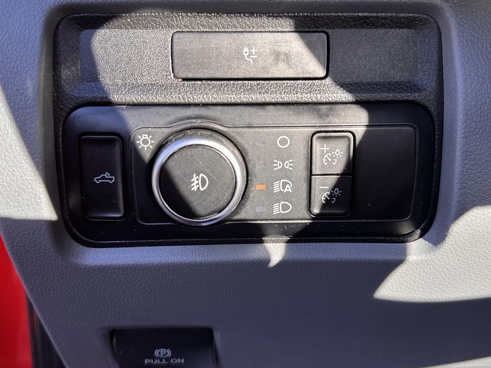 2023 Ford Super Duty 5th Gen - Image 15 of 21