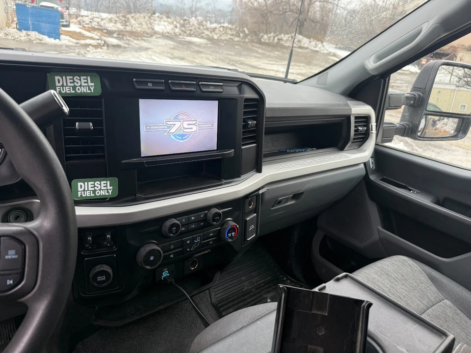 2023 Ford Super Duty 5th Gen - Image 13 of 14