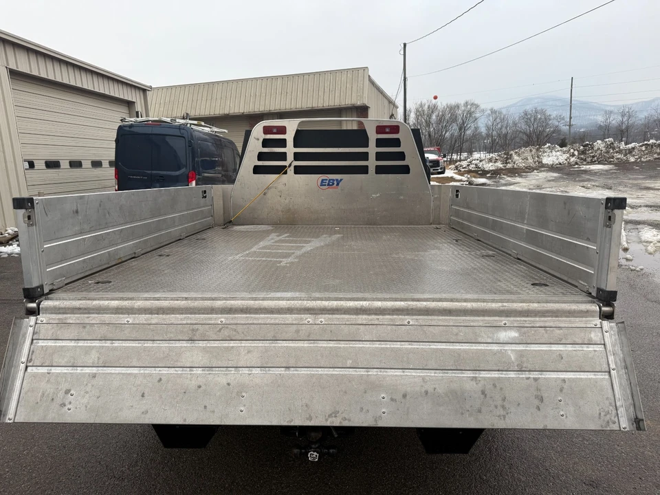 2023 Ford Super Duty 5th Gen - Image 9 of 14