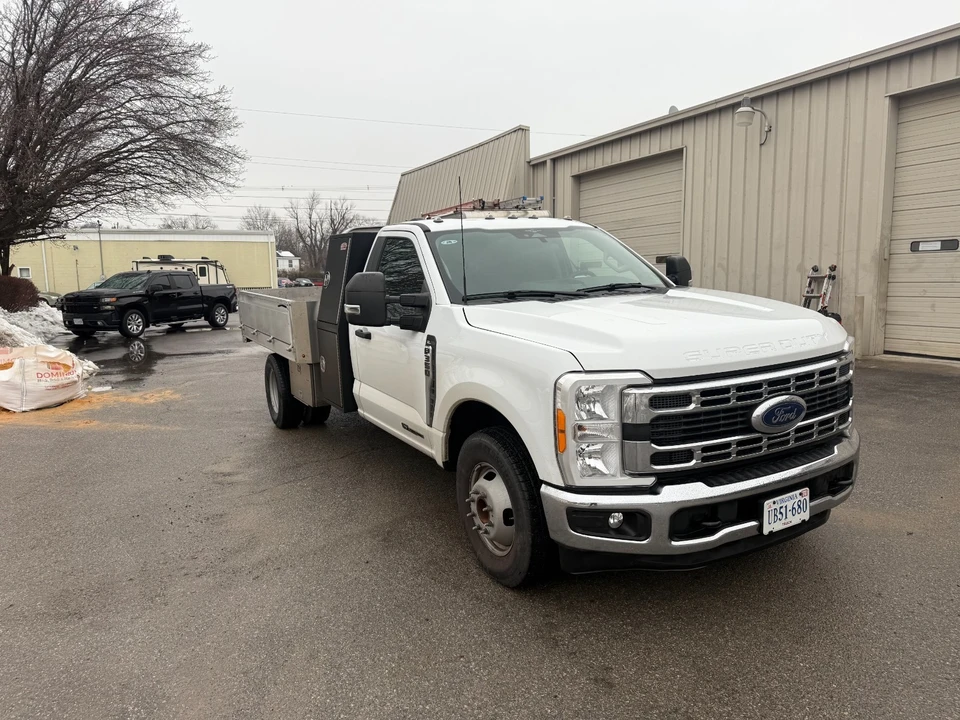 2023 Ford Super Duty 5th Gen - Image 2 of 14