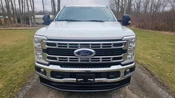 2023 Ford Super Duty 5th Gen - Image 3 of 17