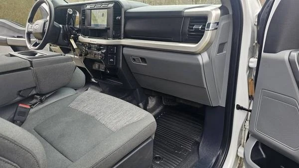 2023 Ford Super Duty 5th Gen - Image 14 of 17