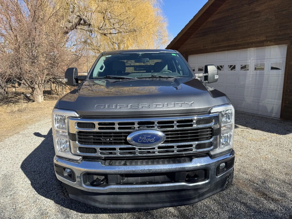 2023 Ford Super Duty 5th Gen - Image 10 of 12