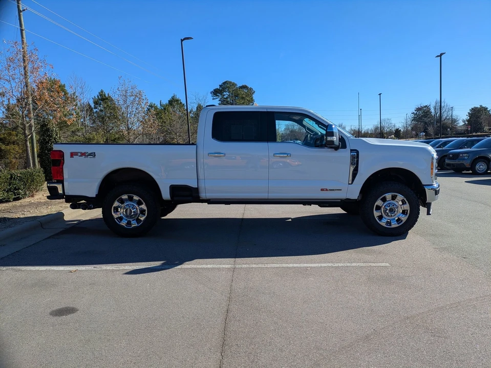 2023 Ford Super Duty 5th Gen - Image 3 of 12