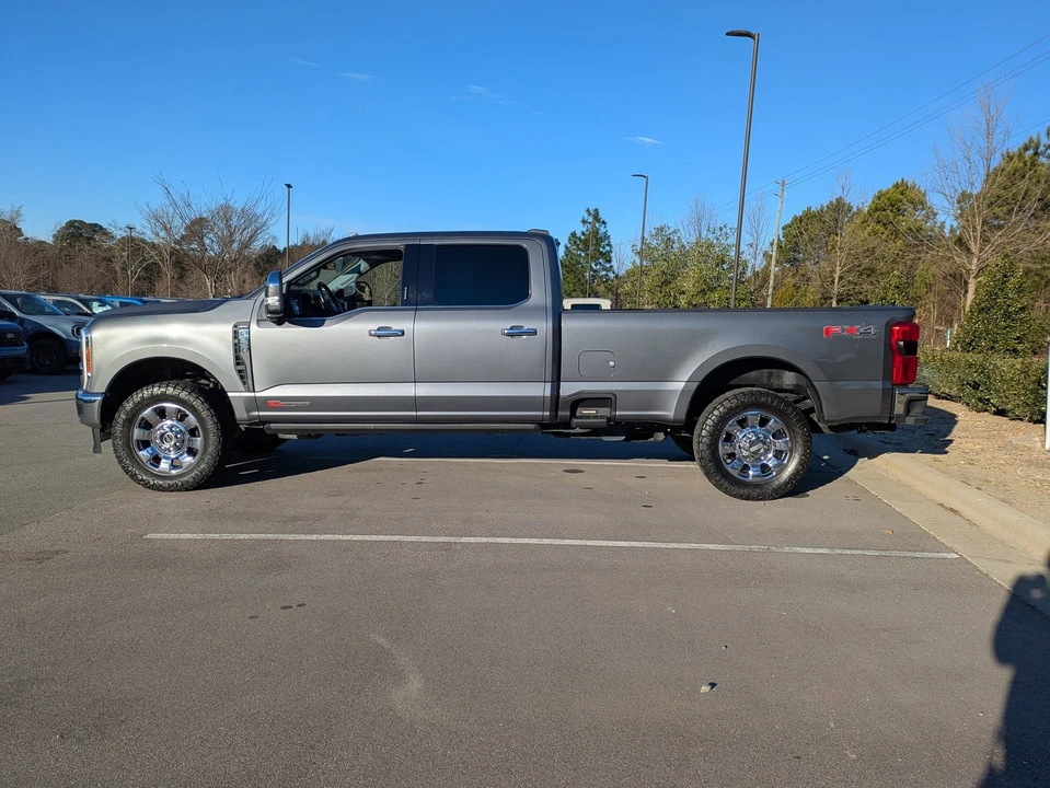 2023 Ford Super Duty 5th Gen - Image 7 of 12