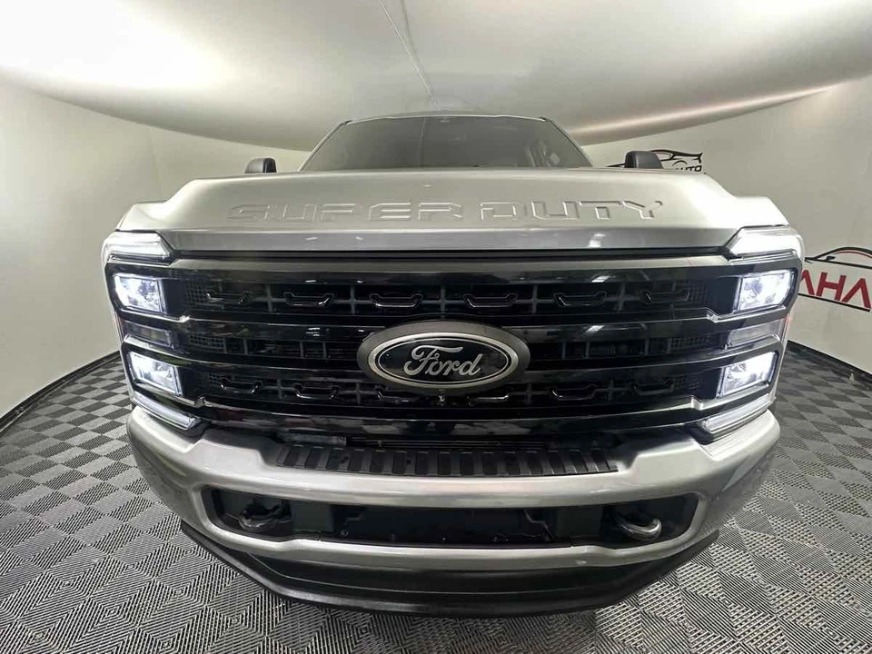 2023 Ford Super Duty 5th Gen - Image 14 of 21