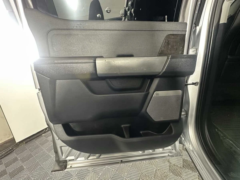 2023 Ford Super Duty 5th Gen - Image 18 of 21