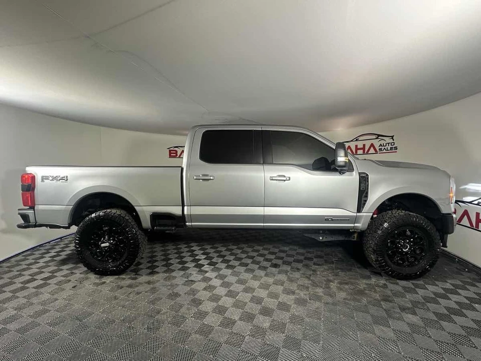 2023 Ford Super Duty 5th Gen - Image 10 of 21