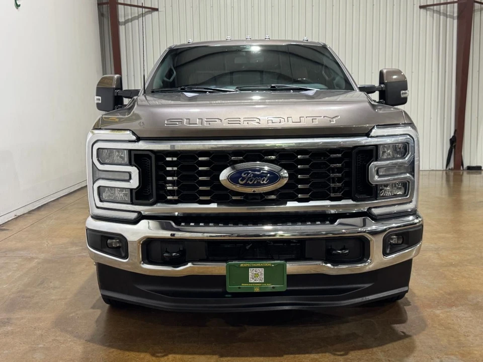 2023 Ford Super Duty 5th Gen - Image 3 of 31