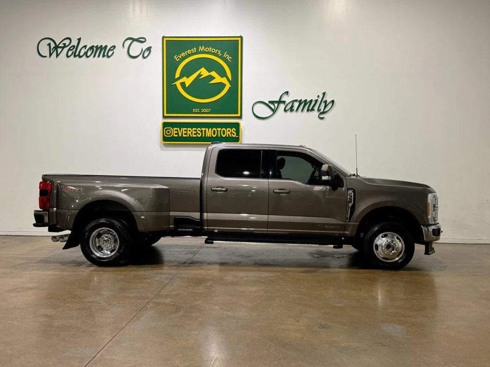 2023 Ford Super Duty 5th Gen - Image 10 of 31