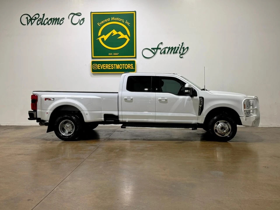 2023 Ford Super Duty 5th Gen - Image 10 of 21