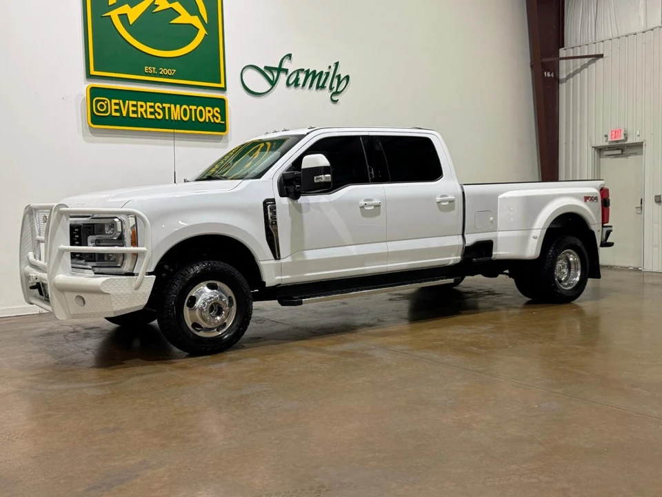 2023 Ford Super Duty 5th Gen - Image 5 of 21