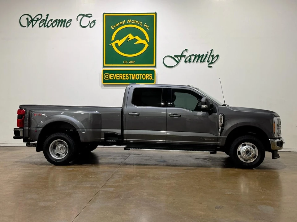 2023 Ford Super Duty 5th Gen - Image 10 of 31