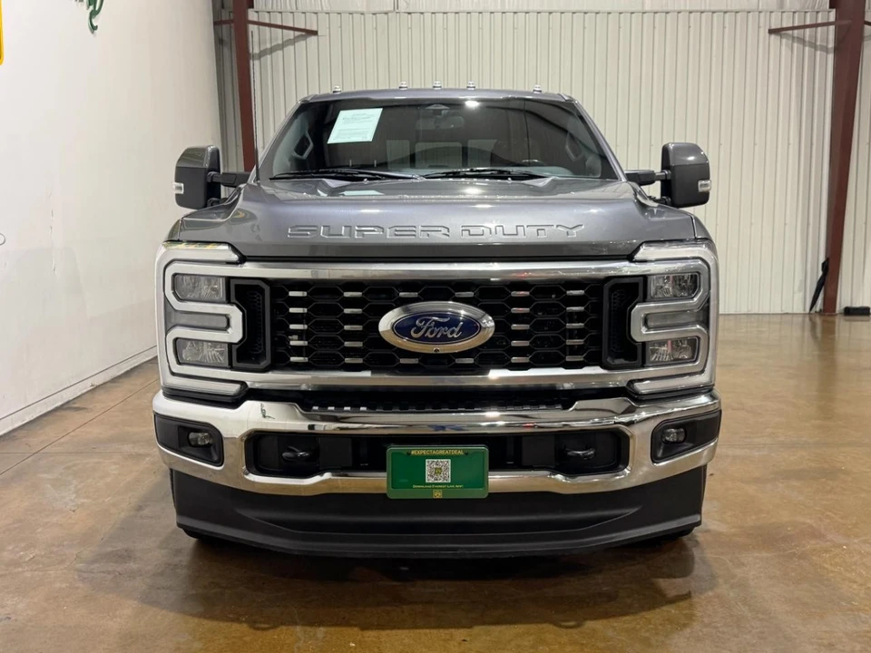 2023 Ford Super Duty 5th Gen - Image 3 of 31