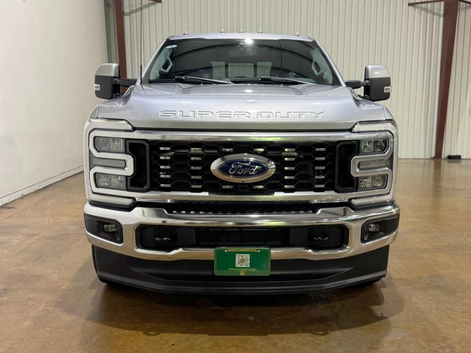 2023 Ford Super Duty 5th Gen - Image 3 of 31