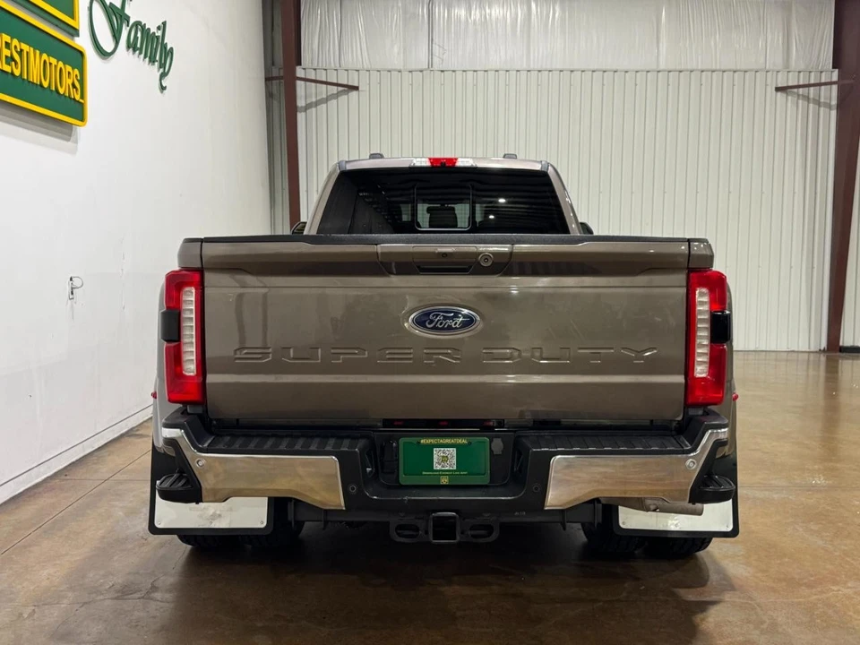 2023 Ford Super Duty 5th Gen - Image 7 of 31