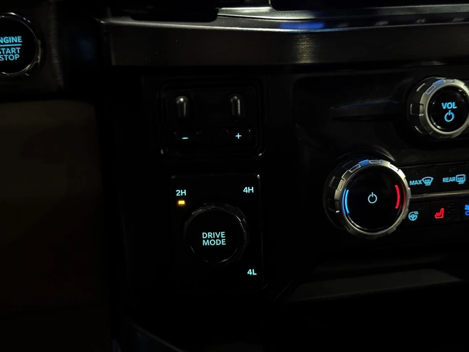 2023 Ford Super Duty 5th Gen - Image 26 of 31