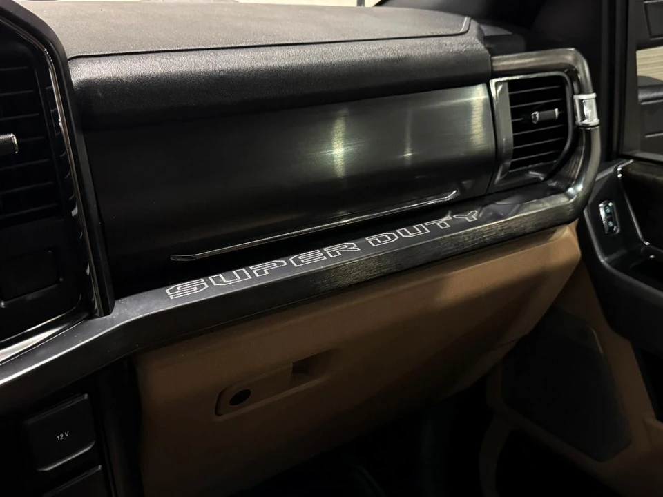 2023 Ford Super Duty 5th Gen - Image 28 of 31