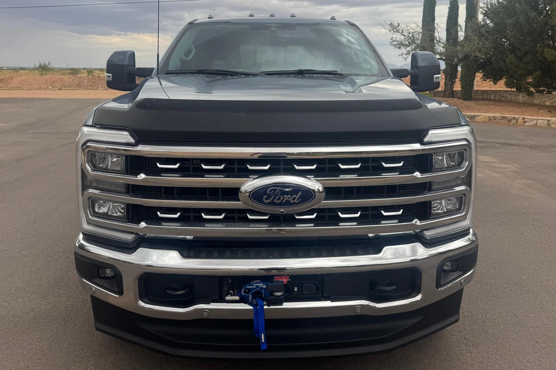 2023 Ford Super Duty 5th Gen - Image 2 of 31