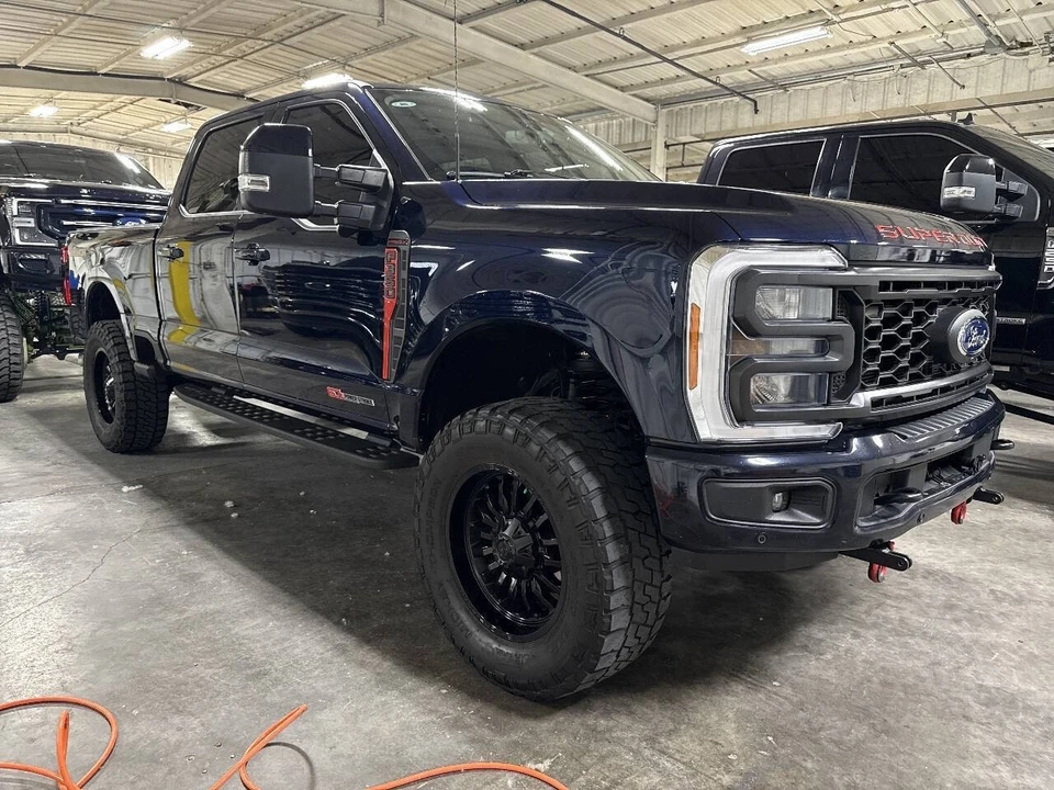 2023 Ford Super Duty 5th Gen - Image 2 of 6