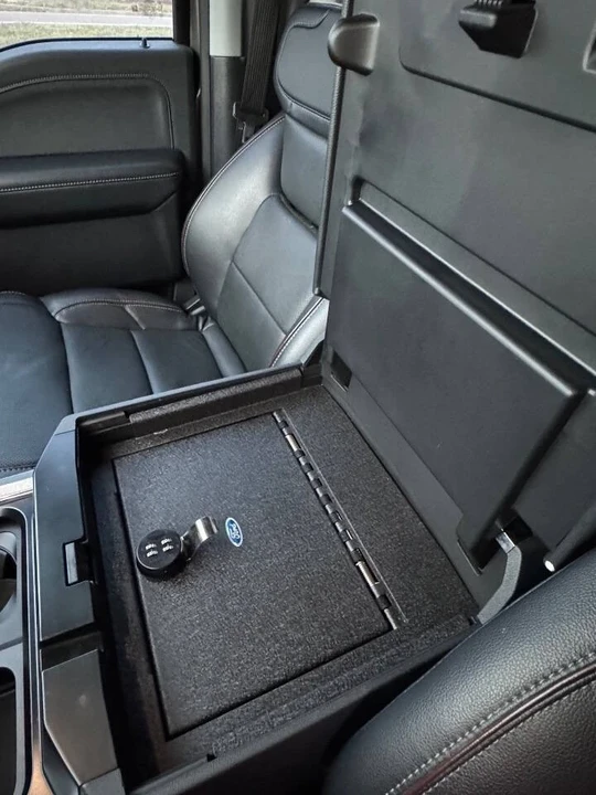 2023 Ford Super Duty 5th Gen - Image 17 of 21