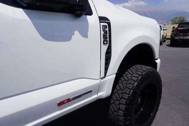 2023 Ford Super Duty 5th Gen - Image 20 of 31