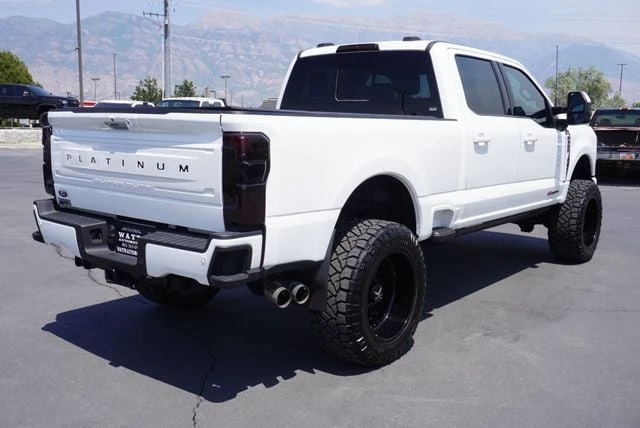 2023 Ford Super Duty 5th Gen - Image 14 of 31