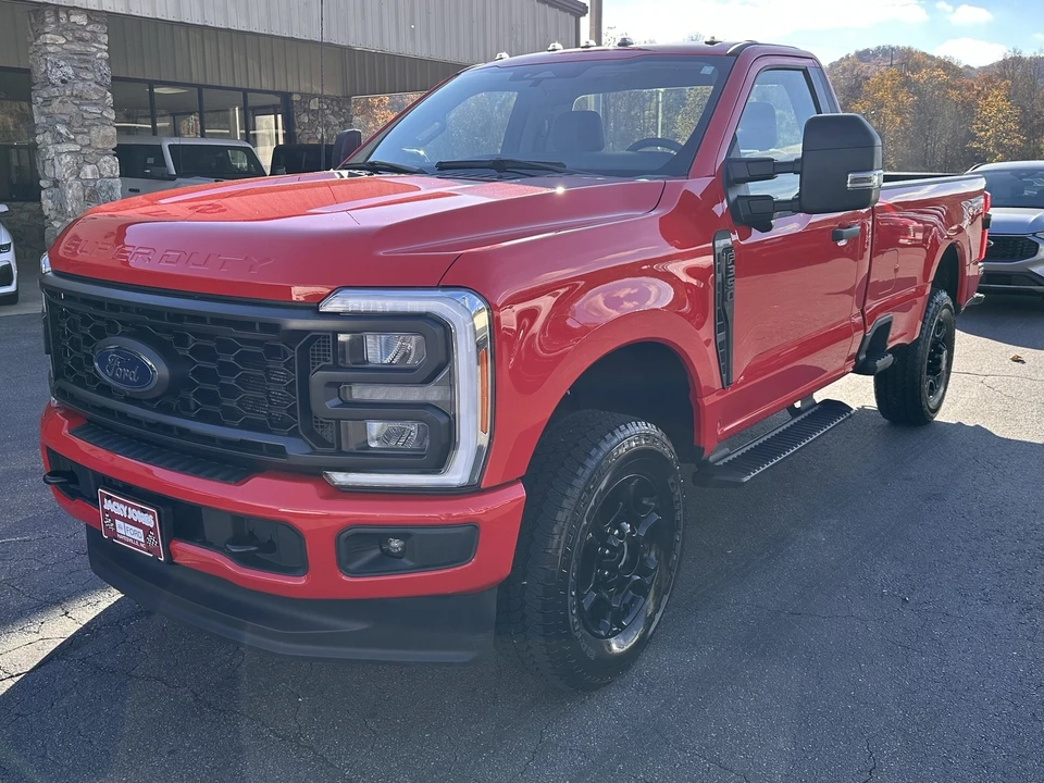 2023 Ford Super Duty 5th Gen - Image 2 of 12