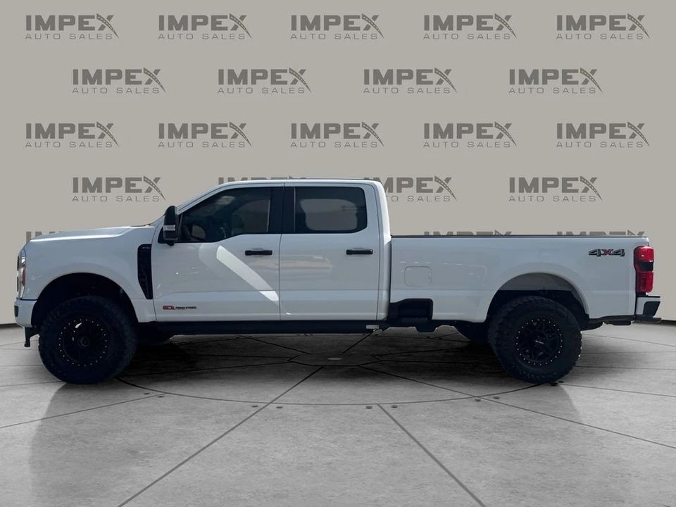 2023 Ford Super Duty 5th Gen - Image 2 of 21