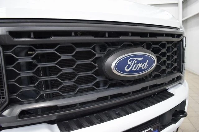 2023 Ford Super Duty 5th Gen - Image 9 of 31