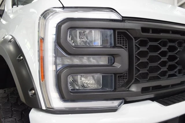 2023 Ford Super Duty 5th Gen - Image 10 of 31