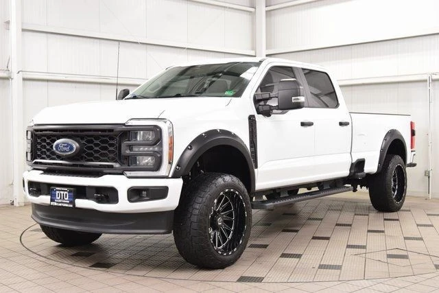 2023 Ford Super Duty 5th Gen - Image 5 of 31